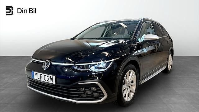 Svart Begagnad 2022 VW Golf Alltrack Kombi | 344 900 kr (Marknadspris) - Bild 1/3