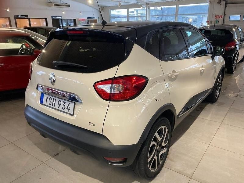 Begagnad Renault Captur 90 HK (66 kW) 2016 Flerfärgad SUV