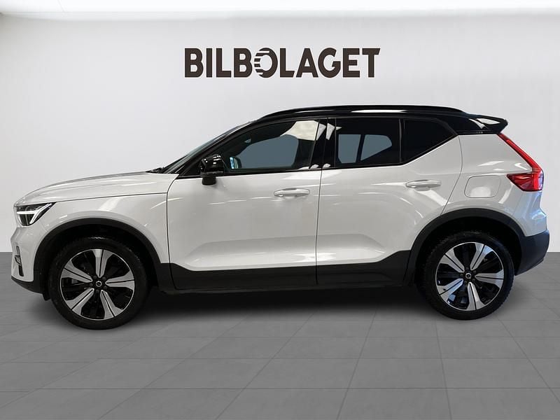 Begagnad Volvo XC40 Single Motor 175 kW (238 HK) 2022 Vit SUV