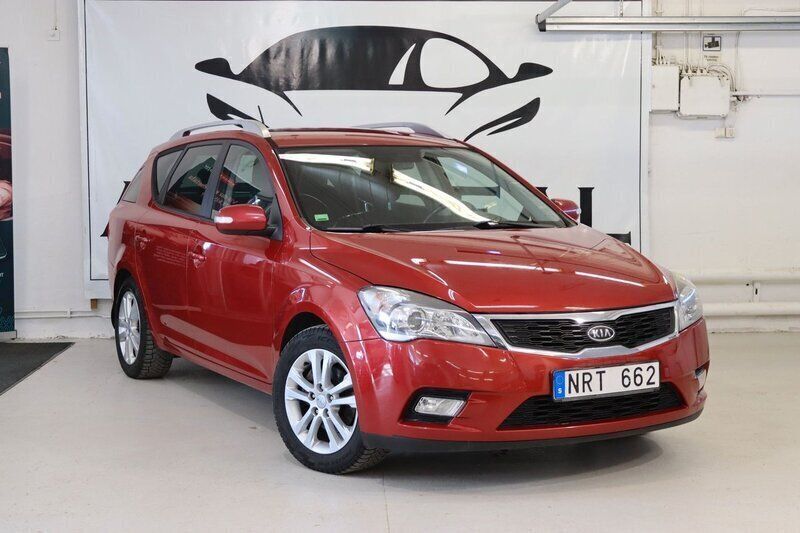 Röd Begagnad 2010 Kia Ceed Sportswagon EX Kombi | 49 900 kr (Marknadspris) - Bild 1/4