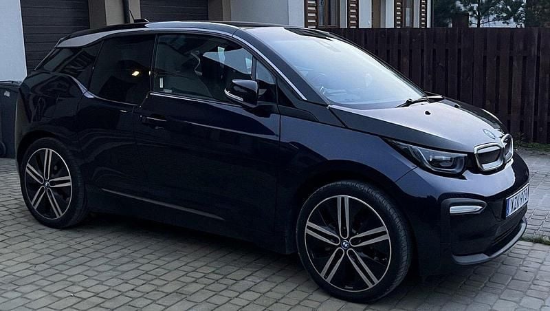 Blå Begagnad 2019 BMW i3 Halvkombi | 174 000 kr (Marknadspris) - Bild 1/4
