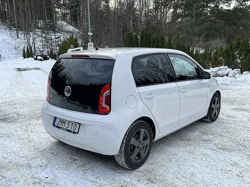 Begagnad VW up! high up! 75 HK (55 kW) 2014 Vit Halvkombi