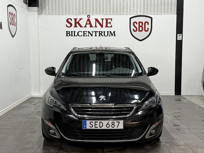 Begagnad Peugeot 308 SW Allure 150 HK (110 kW) 2014 Svart Kombi