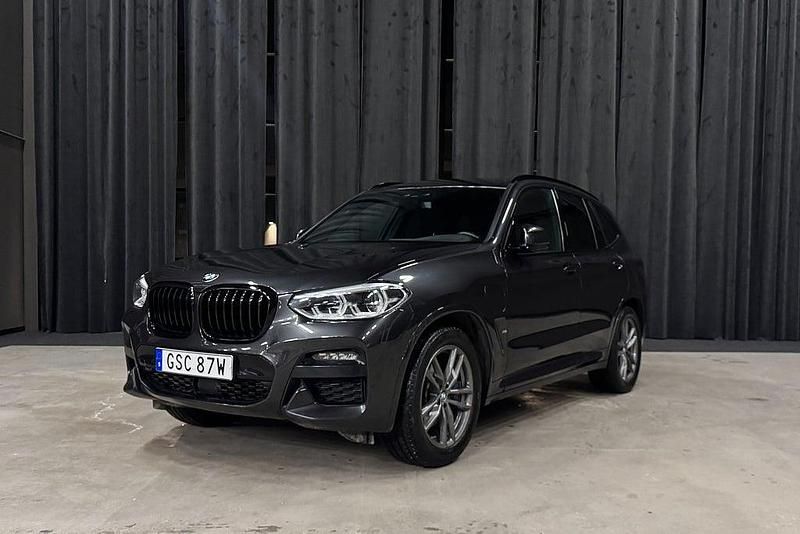 Begagnad BMW X3 M Sport 184 HK (135 kW) 2020 Grå SUV