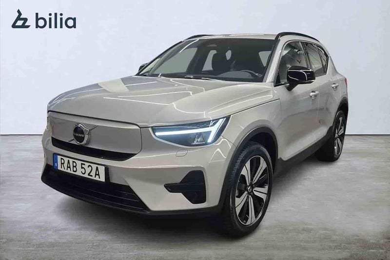 Silver Begagnad 2023 Volvo XC40 Single Motor SUV | 344 900 kr - Bild 1/1