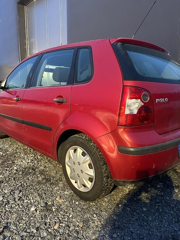 Begagnad VW Polo 75 HK (55 kW) 2003