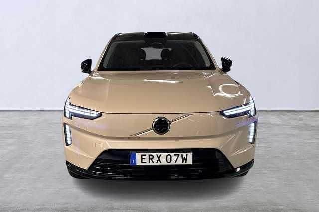 Begagnad Volvo EX90 Performance 385 kW (524 HK) 2025 Ljusbrun (brun) SUV