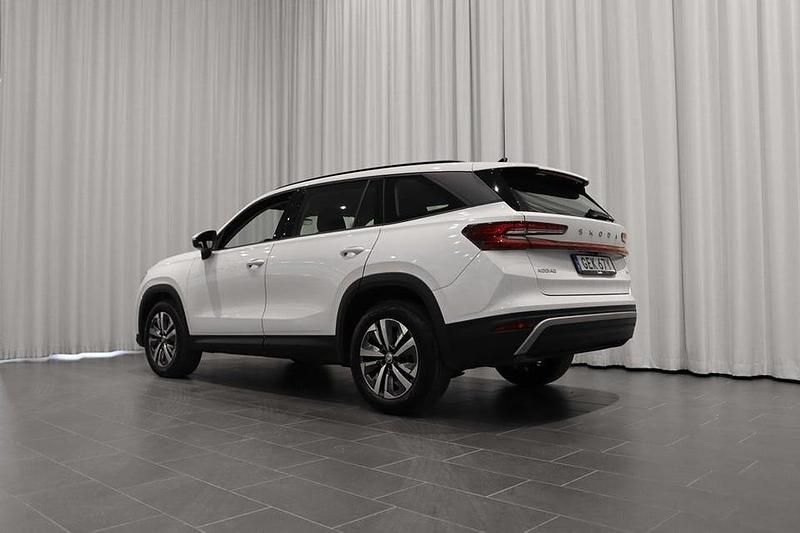 Begagnad Skoda Kodiaq 193 HK (141 kW) 2025 Moon white metallic SUV