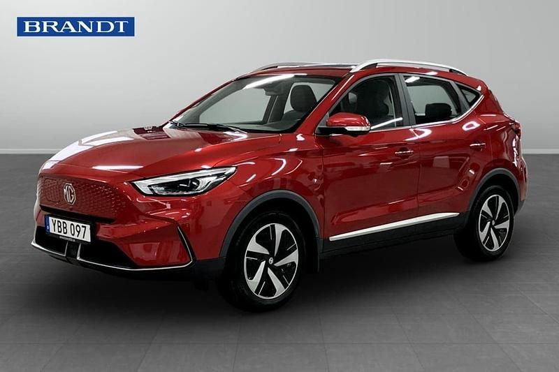 Röd Begagnad 2022 MG ZS Luxury Sedan | 204 900 kr (Superpris) - Bild 1/4
