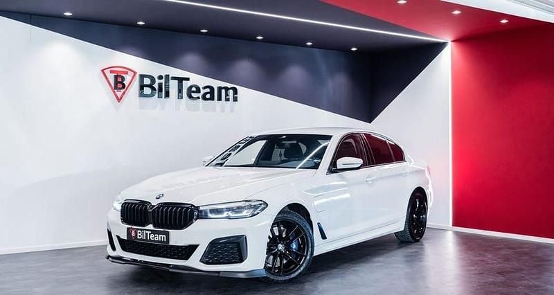 Begagnad BMW 530 M Sport 292 HK (214 kW) 2021 Vit Sedan