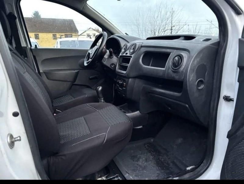 Begagnad Dacia Dokker Express 102 HK (75 kW) 2017 Van