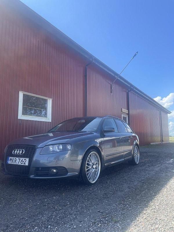 Grå Begagnad 2008 Audi A4 S-Line Kombi | 40 000 kr (Marknadspris) - Bild 1/4
