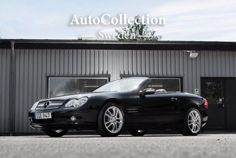 Begagnad Mercedes SL350 245 HK (180 kW) 2005 Svart Cab