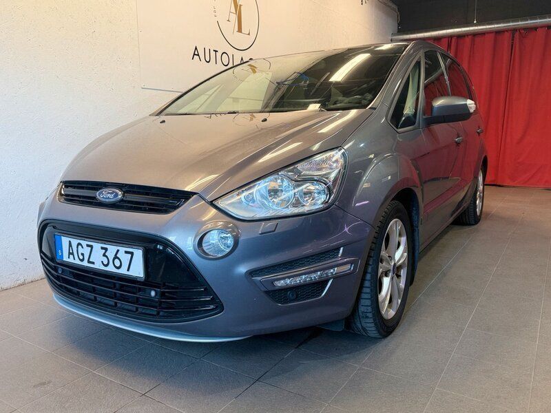 Brun Begagnad 2014 Ford S-MAX Sport Minibuss | 119 700 kr (Marknadspris) - Bild 1/4