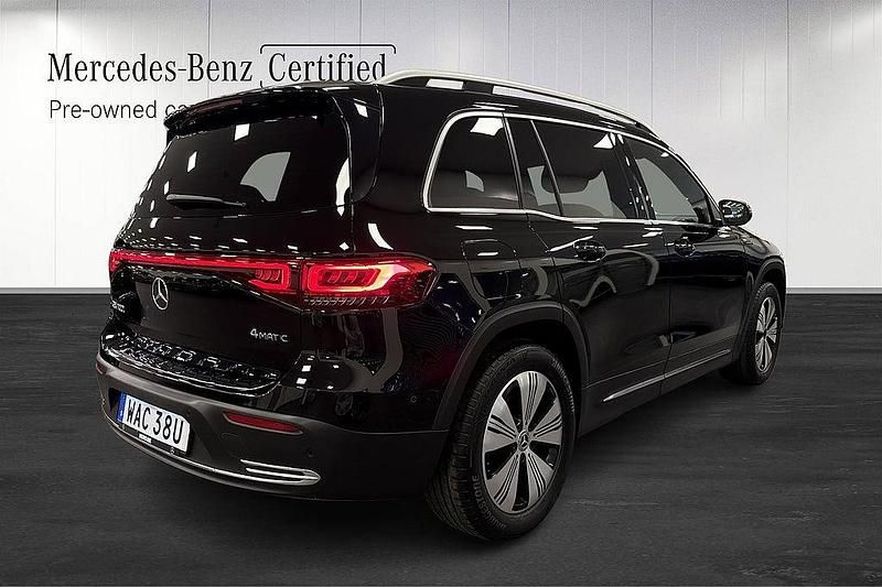 Begagnad Mercedes EQB300 Progressive 167 kW (228 HK) 2022 Svart SUV