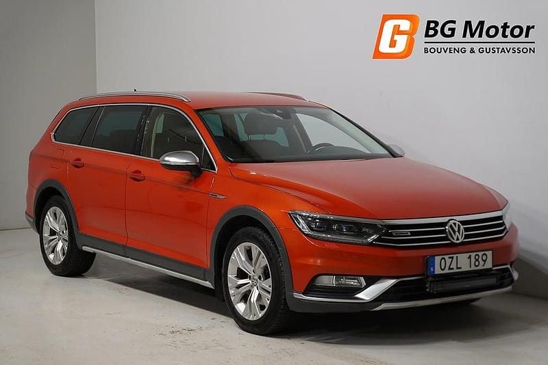 Begagnad VW Passat Alltrack 190 HK (139 kW) 2016 Orange Kombi
