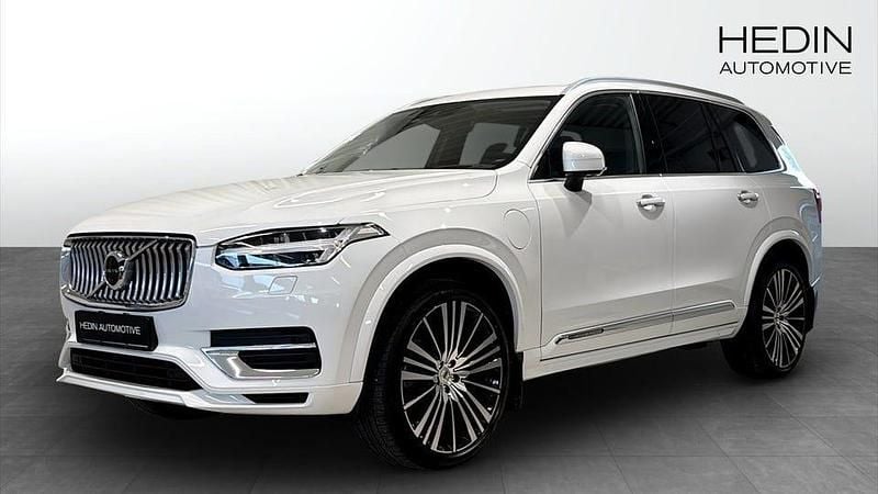 Vit Begagnad 2021 Volvo XC90 Inscription SUV | 574 900 kr (Bra pris) - Bild 1/4