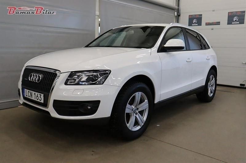 Vit Begagnad 2011 Audi Q5 SUV | 119 900 kr (Marknadspris) - Bild 1/4