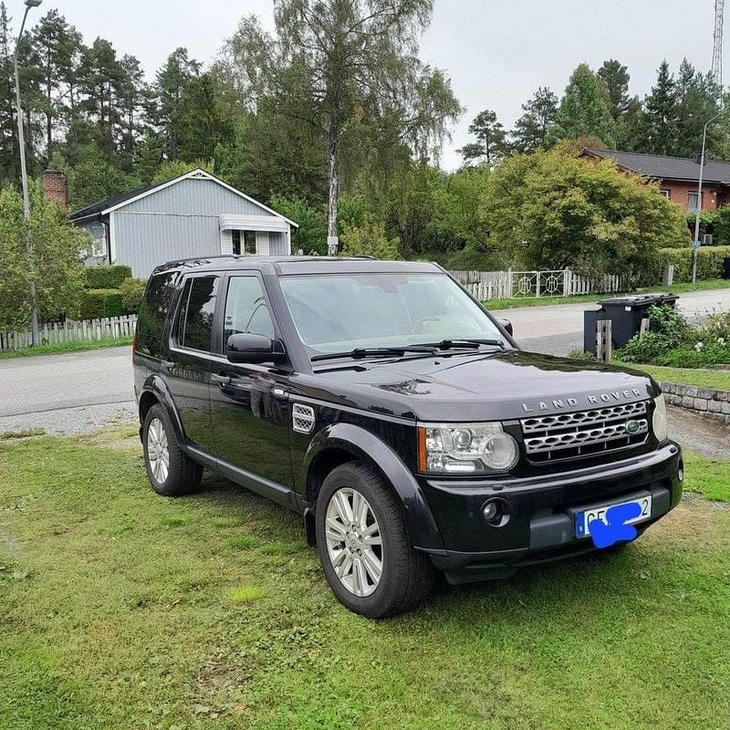 Svart Begagnad 2010 Land Rover Discovery 4 HSE SUV | 179 000 kr (Marknadspris) - Bild 1/4