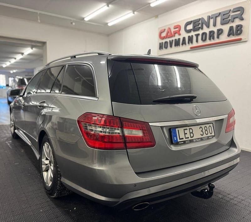 Begagnad Mercedes E220 AMG 170 HK (125 kW) 2010 Silver Kombi