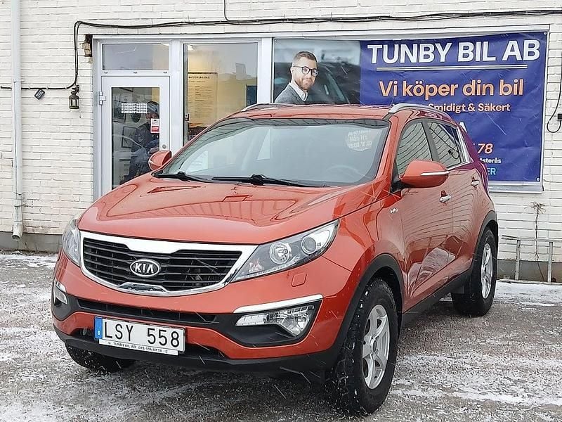 Orange Begagnad 2011 Kia Sportage SUV | 94 700 kr (Marknadspris) - Bild 1/4