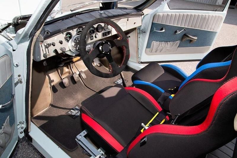 Begagnad Saab 96 39 HK (28 kW) 1965 Ljusblå Sedan