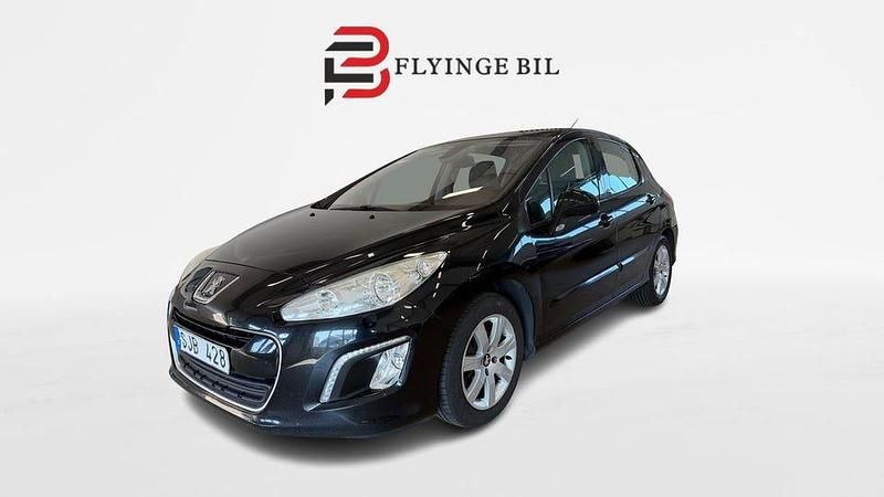 Svart Begagnad 2012 Peugeot 308 Halvkombi | 44 900 kr (Marknadspris) - Bild 1/4