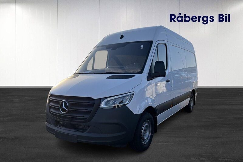 Vit Begagnad 2023 Mercedes Sprinter Van | 586 625 kr - Bild 1/4