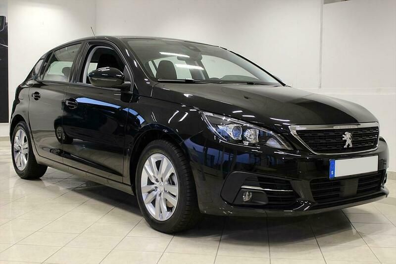 Svart Begagnad 2019 Peugeot 308 Active Halvkombi | 159 900 kr (Marknadspris) - Bild 1/4