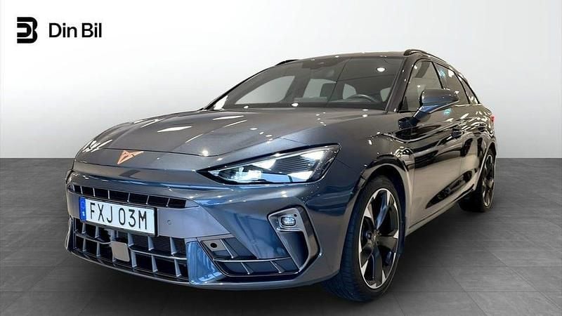 Begagnad Cupra Leon 150 HK (110 kW) 2024 Mörkgrå Kombi