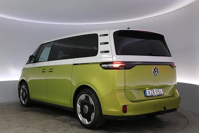 Begagnad VW ID. Buzz IQ Drive 2023 Flerfärgad Minibuss