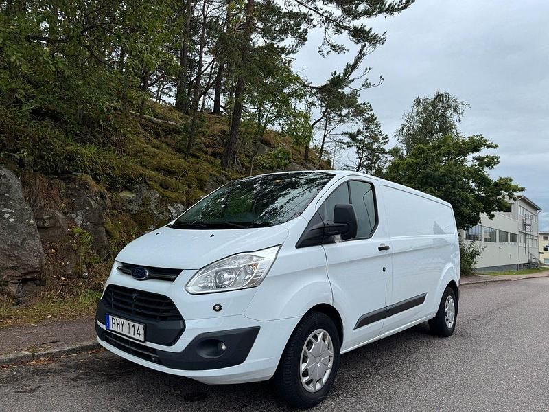 Vit Begagnad 2017 Ford Transit Custom Van | 94 900 kr - Bild 1/4