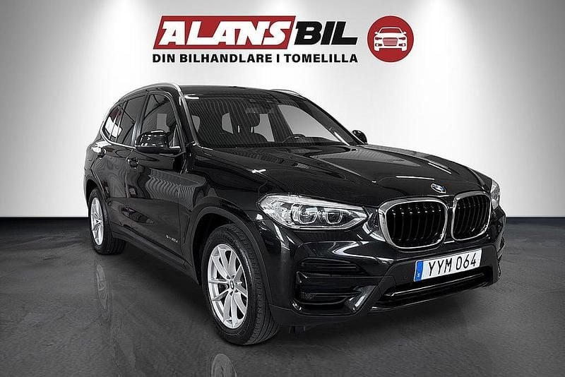 Svart Begagnad 2017 BMW X3 Advantage SUV | 219 000 kr (Lite dyr) - Bild 1/4