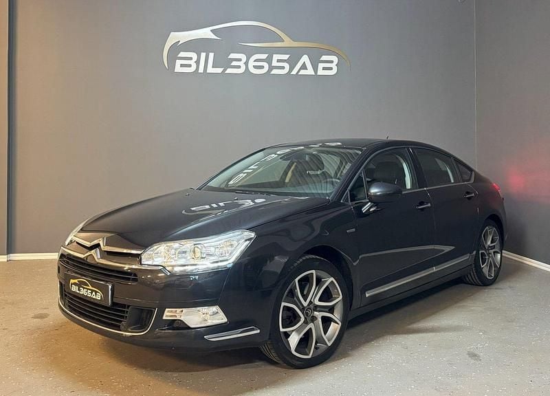 Brun Begagnad 2015 Citroën C5 Sedan | 93 900 kr (Marknadspris) - Bild 1/4