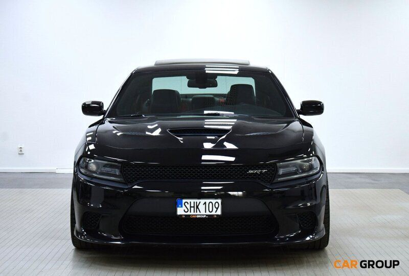 Svart Begagnad 2015 Dodge Charger Sedan | 599 900 kr - Bild 1/3