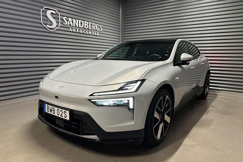 Silver Begagnad 2024 Polestar 4 Pilot SUV | 589 500 kr (Bra pris) - Bild 1/4