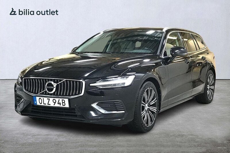 Svart Begagnad 2020 Volvo V60 Kombi | 259 900 kr (Bra pris) - Bild 1/3