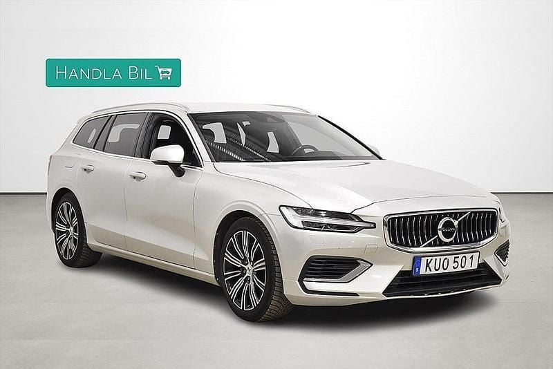 Begagnad Volvo V60 Inscription 253 HK (186 kW) 2021 Vit Kombi