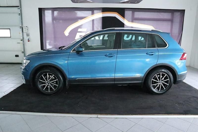 Begagnad VW Tiguan 150 HK (110 kW) 2018 Ljusblå SUV