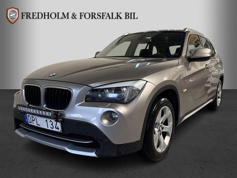 Begagnad BMW X1 143 HK (105 kW) 2012 Grå SUV