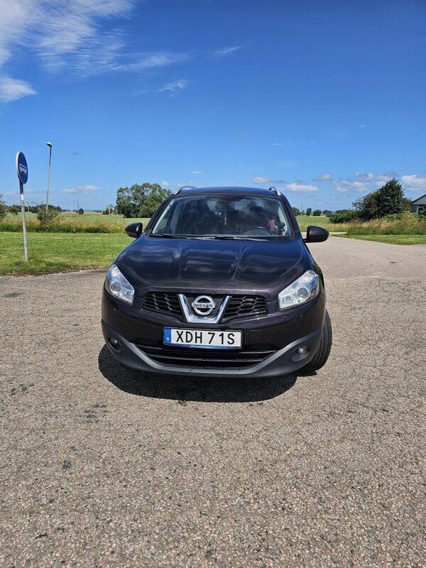 Begagnad 2011 Nissan Qashqai +2 SUV | 60 900 kr (Bra pris) - Bild 1/4