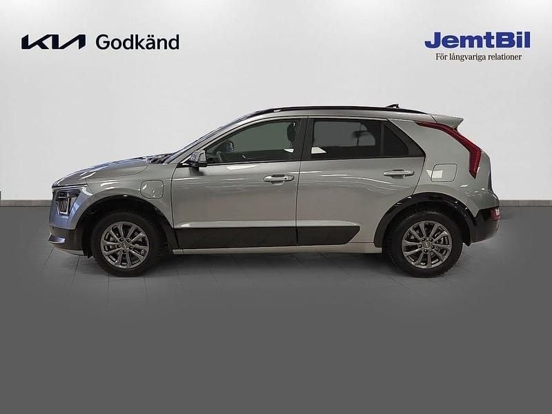 Begagnad Kia Niro Advance 185 HK (136 kW) 2024 Grå SUV