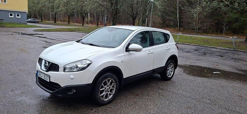 Begagnad Nissan Qashqai 130 HK (95 kW) 2014 SUV