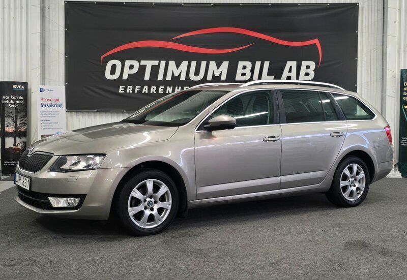 Ljusbrun (brun) Begagnad 2014 Skoda Octavia Elegance Kombi | 104 900 kr (Bra pris) - Bild 1/4