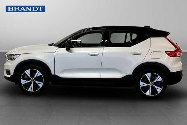 Begagnad Volvo XC40 Plus 172 kW (234 HK) 2022 Silver SUV