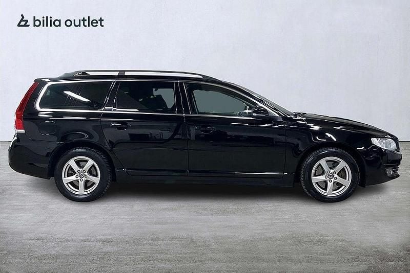 Begagnad Volvo V70 Momentum 215 HK (158 kW) 2014 Svart Kombi