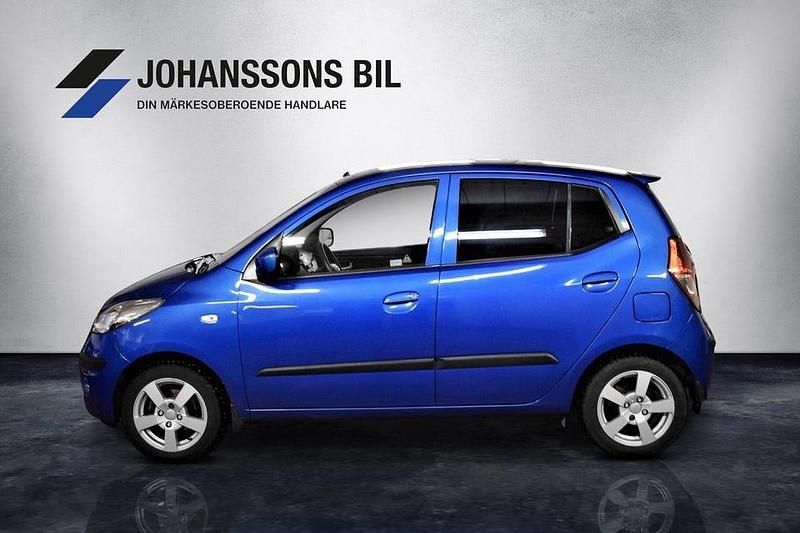 Begagnad Hyundai i10 78 HK (57 kW) 2010 Blå Halvkombi
