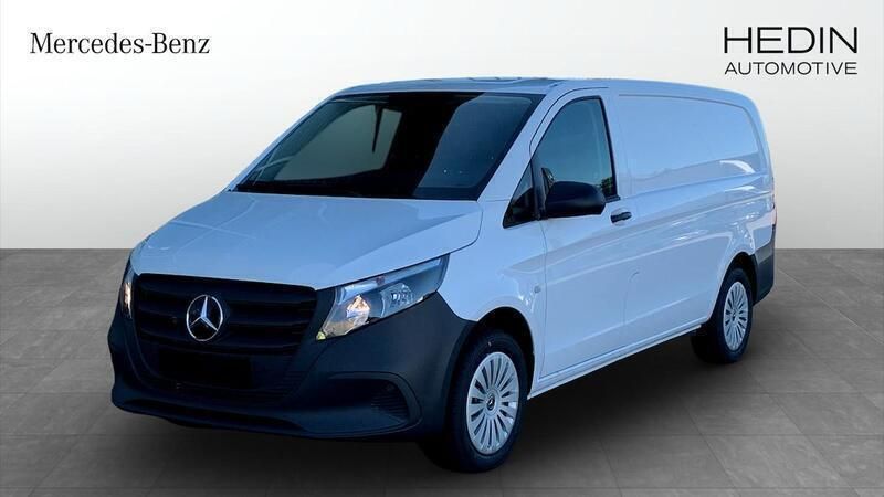Vit Ny 2024 Mercedes Vito Minibuss | 429 000 kr - Bild 1/4