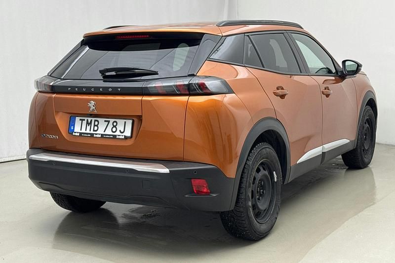 Begagnad Peugeot e-2008 100 kW (136 HK) 2022 Orange SUV