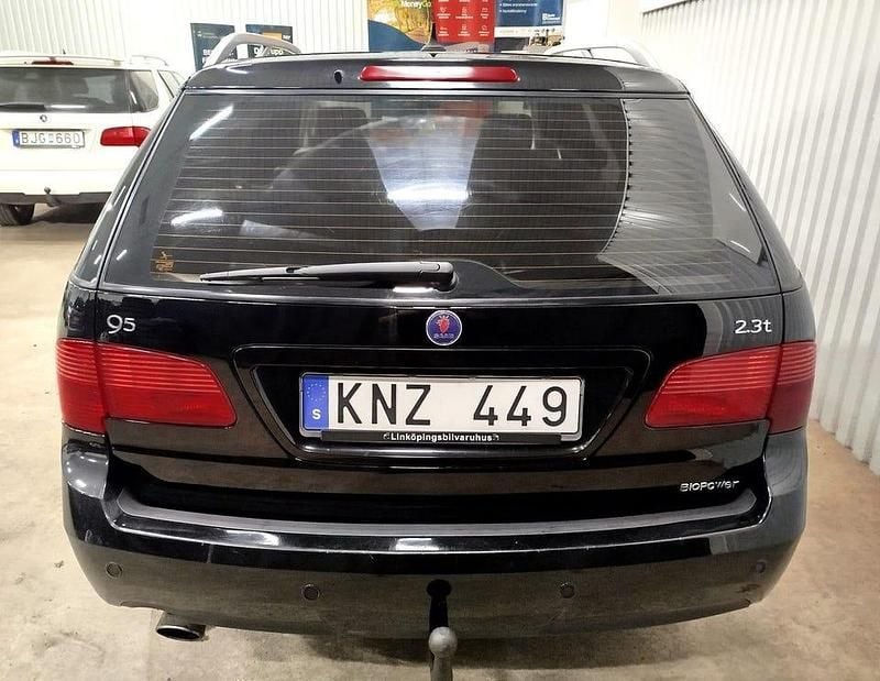 Begagnad Saab 9-5 Griffin 185 HK (136 kW) 2009 Svart Kombi